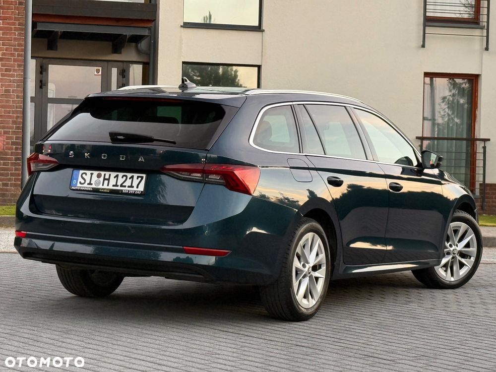 Skoda Octavia 2.0 TDI DSG Style - 18