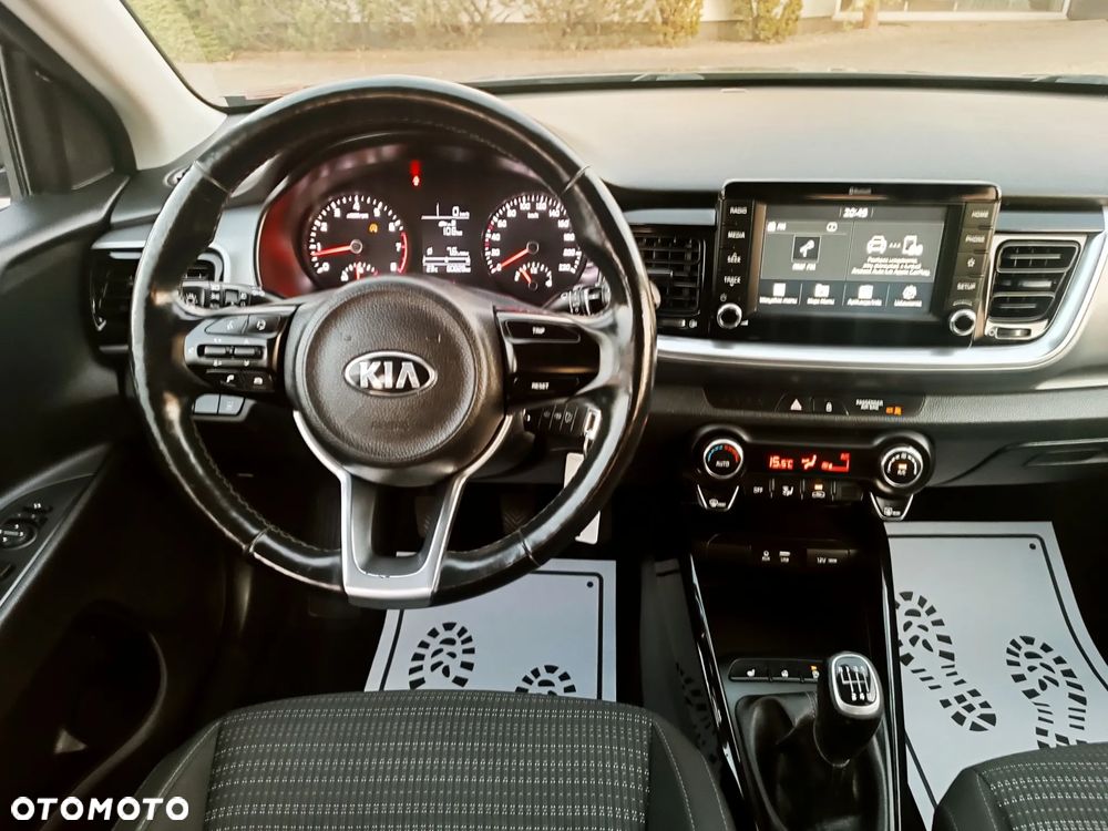 Kia Stonic - 24