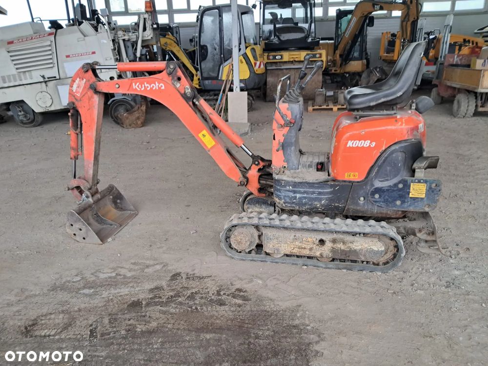 Kubota K008 - 3