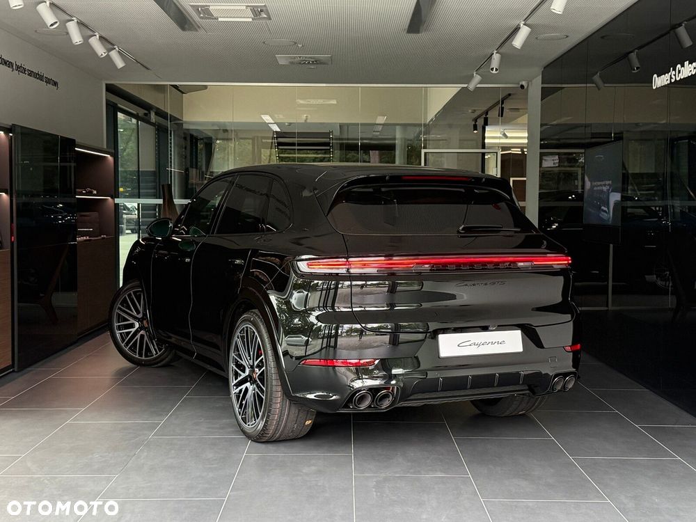 Porsche Cayenne - 5