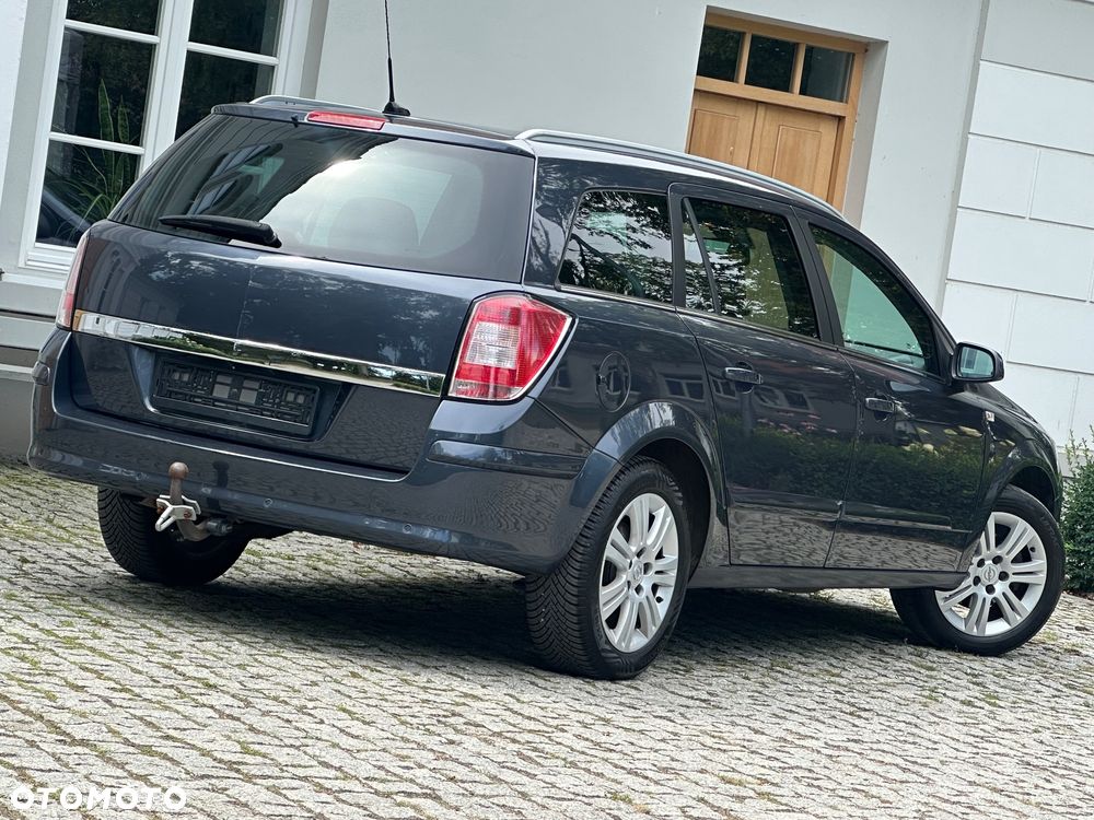 Opel Astra 1.6 Essentia EasyTronic - 22