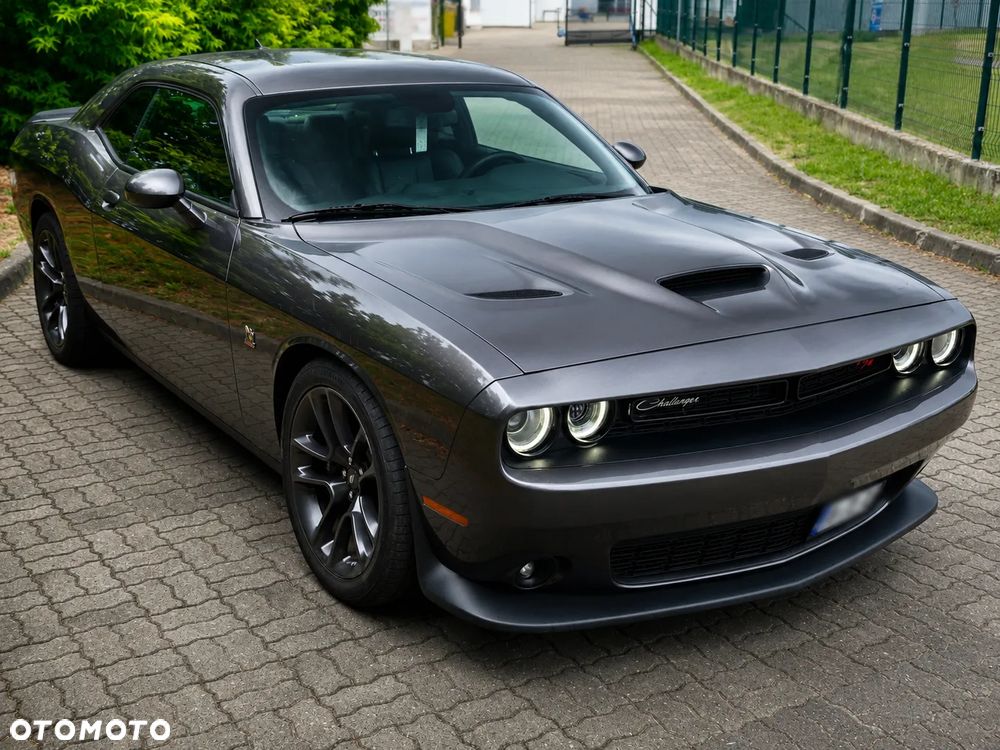 Dodge Challenger 6.4 Scat Pack - 9