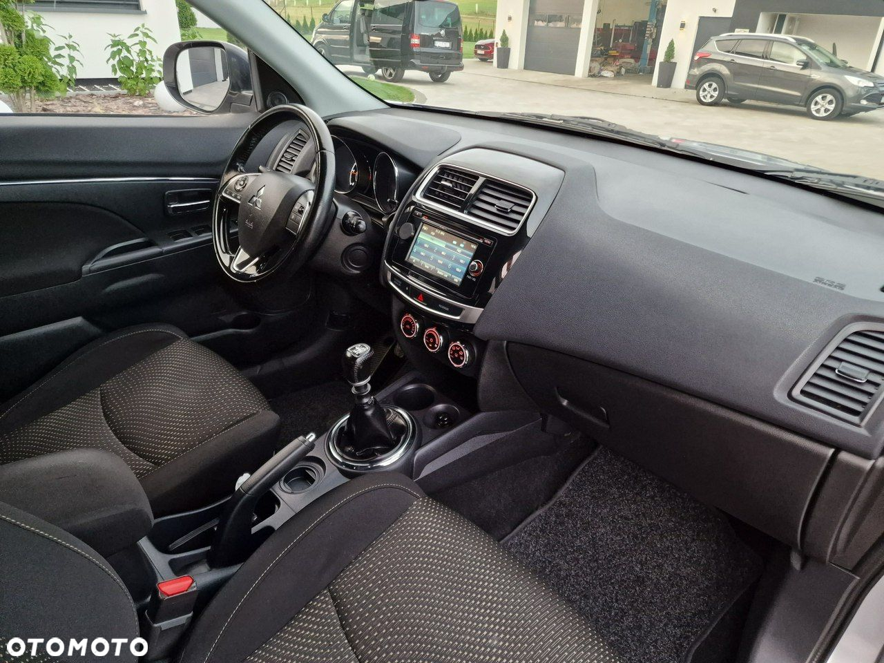 Mitsubishi ASX - 7