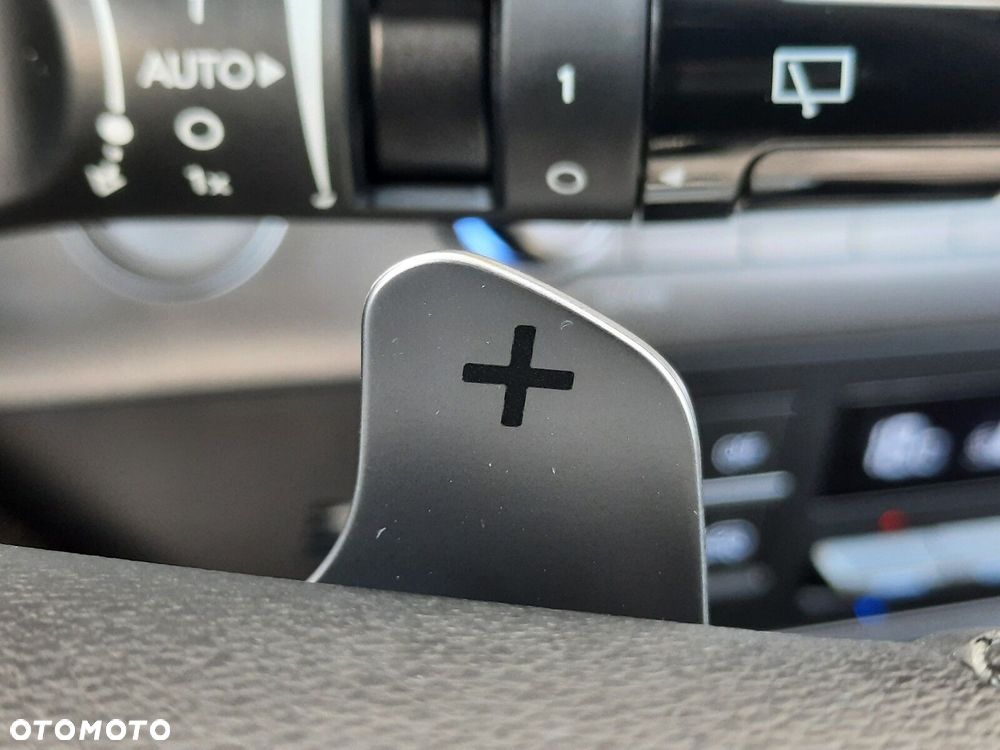 Hyundai Kona 1.6 GDI Hybrid Executive DCT - 34