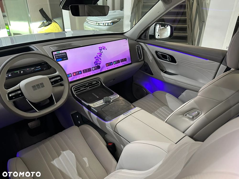 Geely M9 - 21