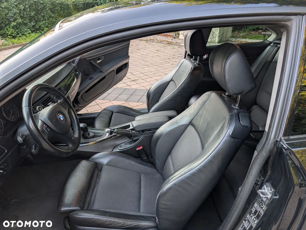 BMW Seria 3 320d - 17
