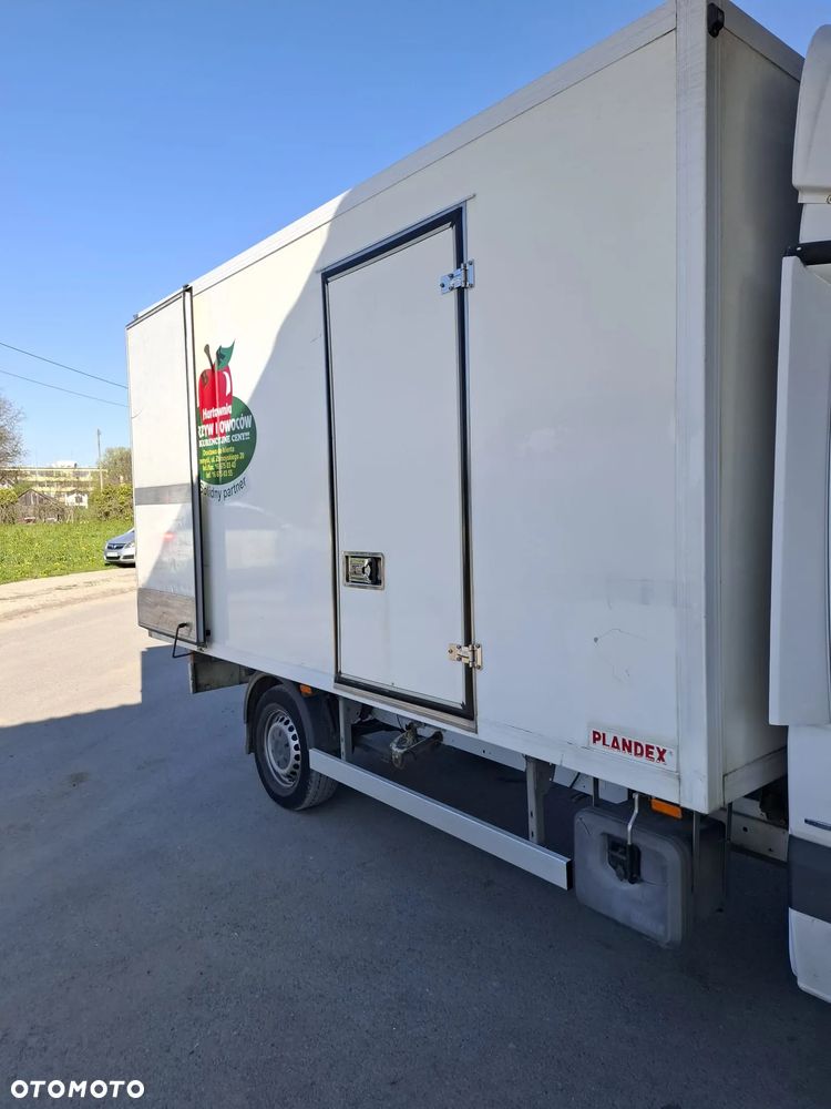 Mercedes-Benz Sprinter - 4