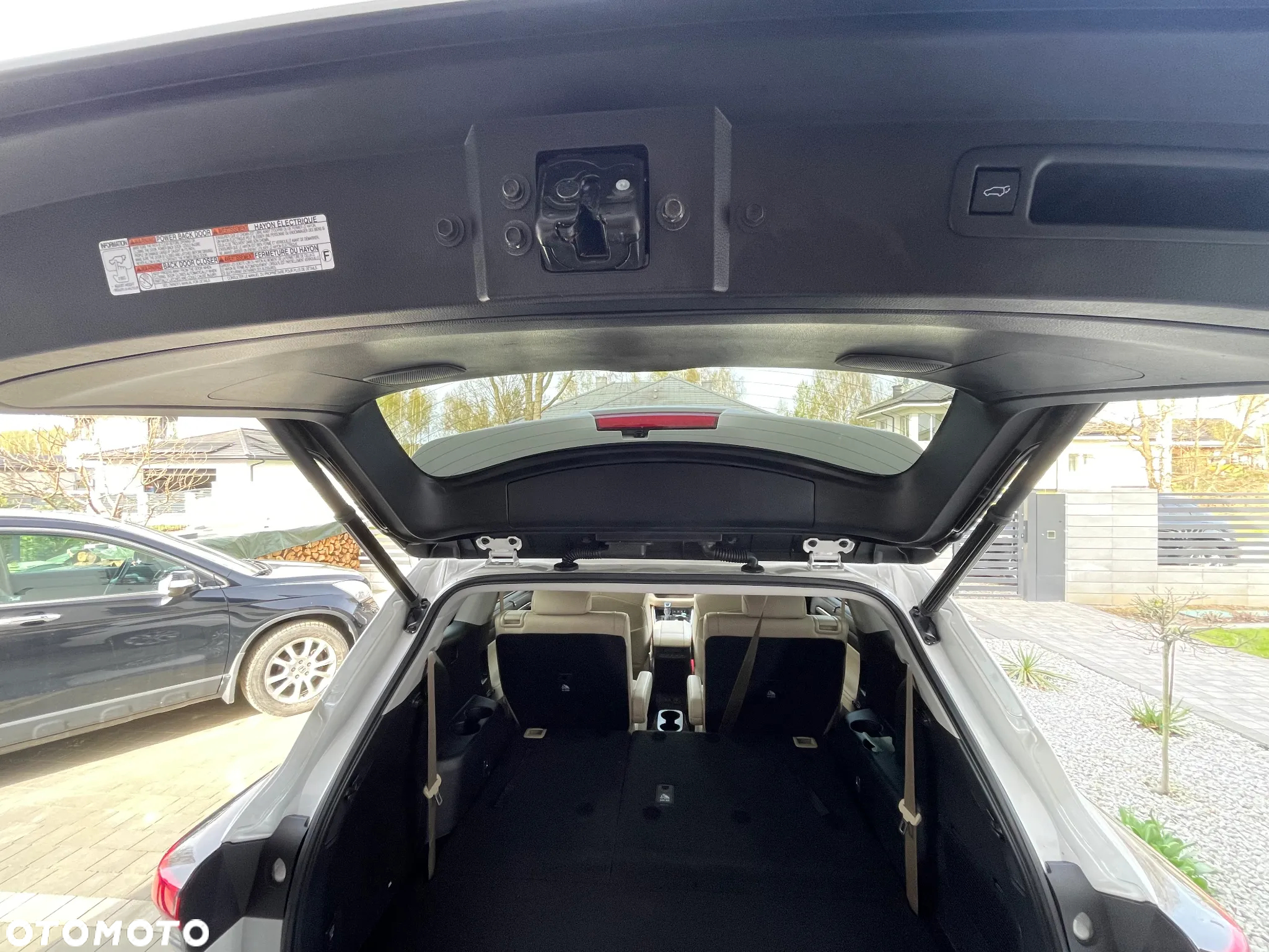 Toyota Highlander 2.5 Hybrid Executive - 21