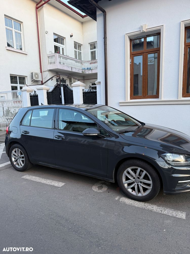 Volkswagen Golf 1.6 TDI DSG Highline - 4