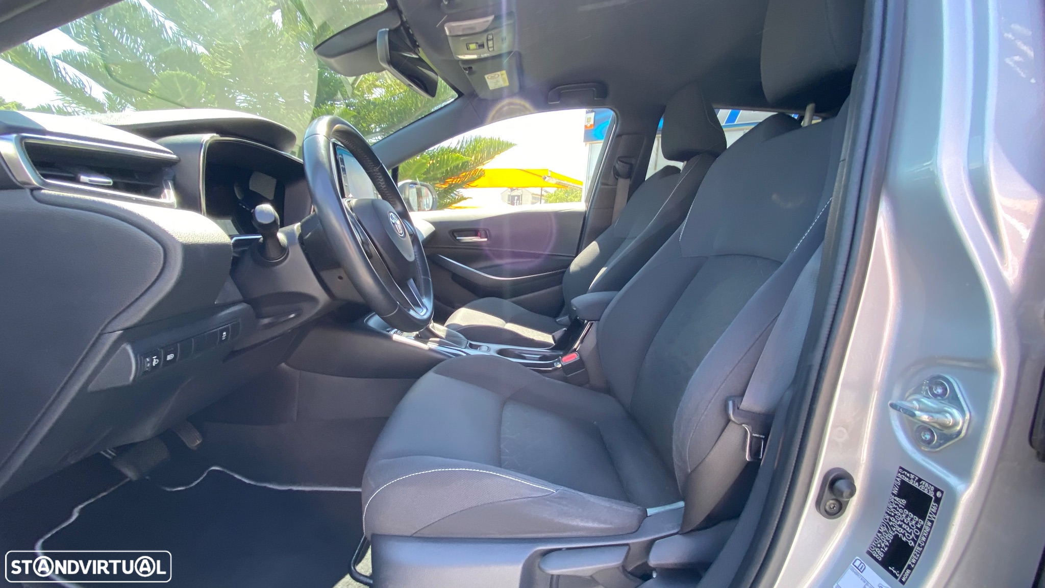 Toyota Corolla Touring Sports 1.8 Hybrid Exclusive - 23