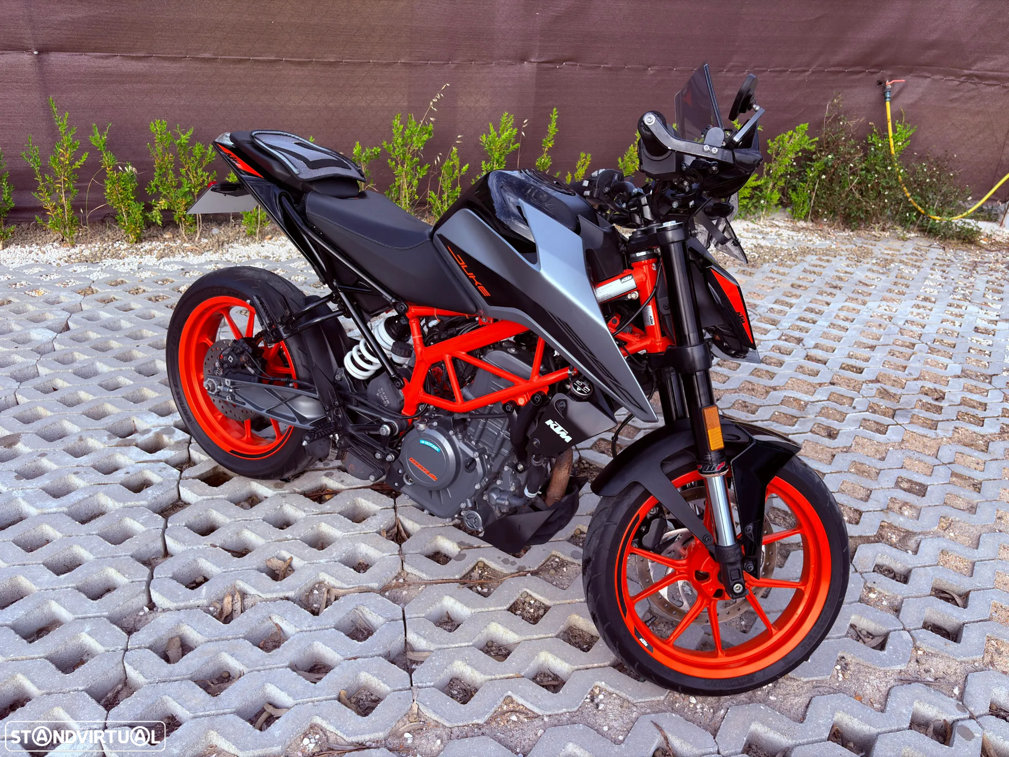 KTM Duke 390 - 12