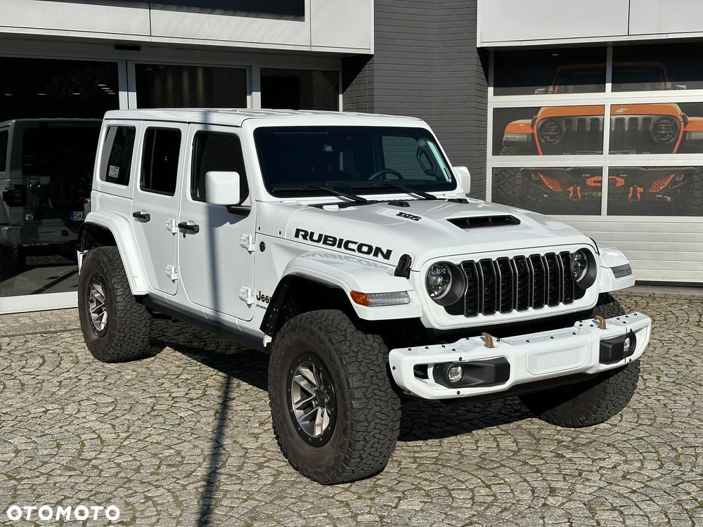 Jeep Wrangler - 1