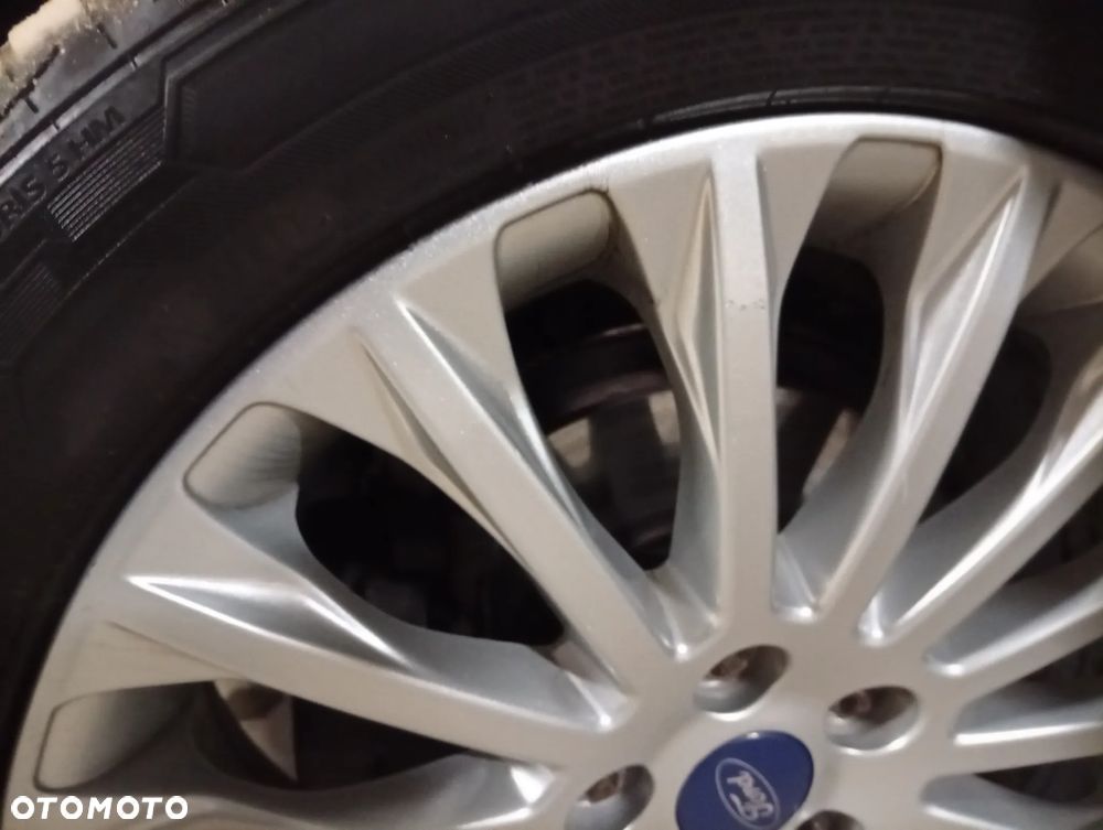 Ford Focus 1.6 TDCi DPF Titanium - 13