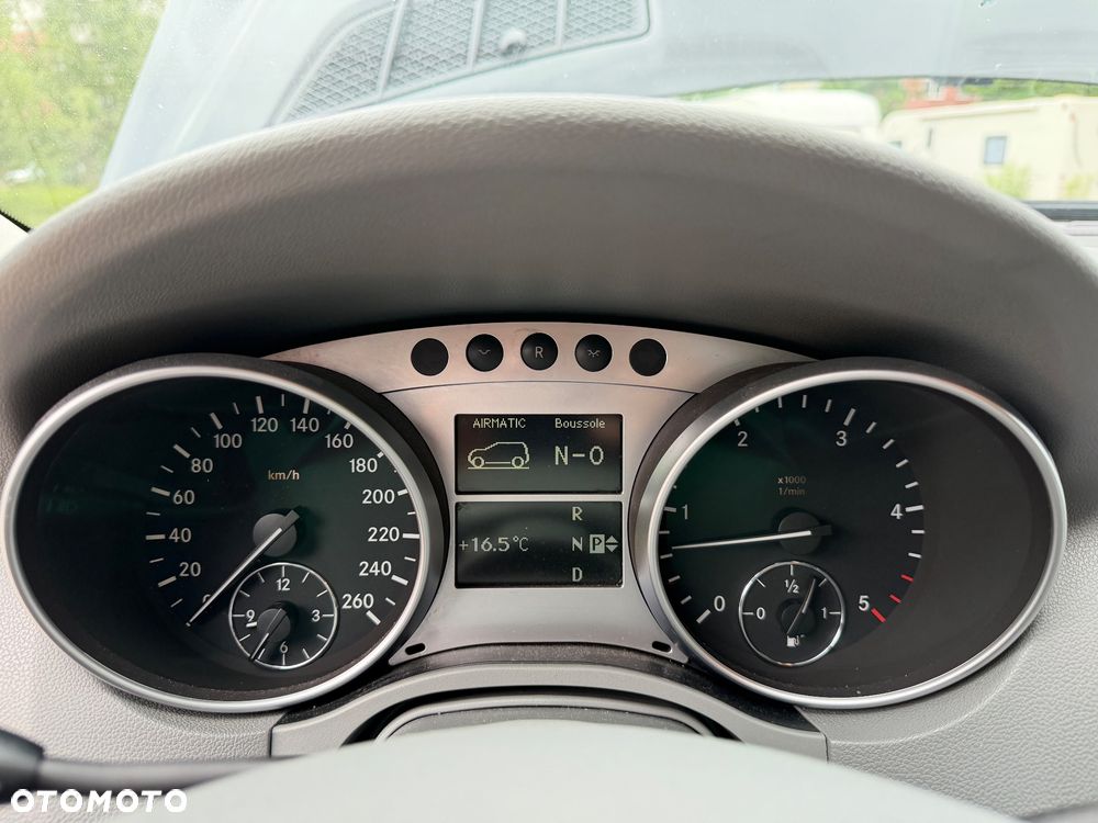 Mercedes-Benz ML 320 CDI 4-Matic - 22