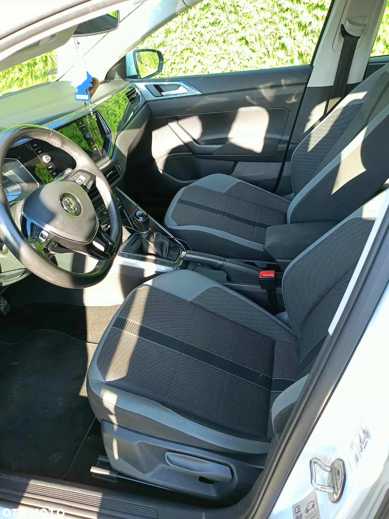 Volkswagen Polo 1.0 TSI R-Line - 3