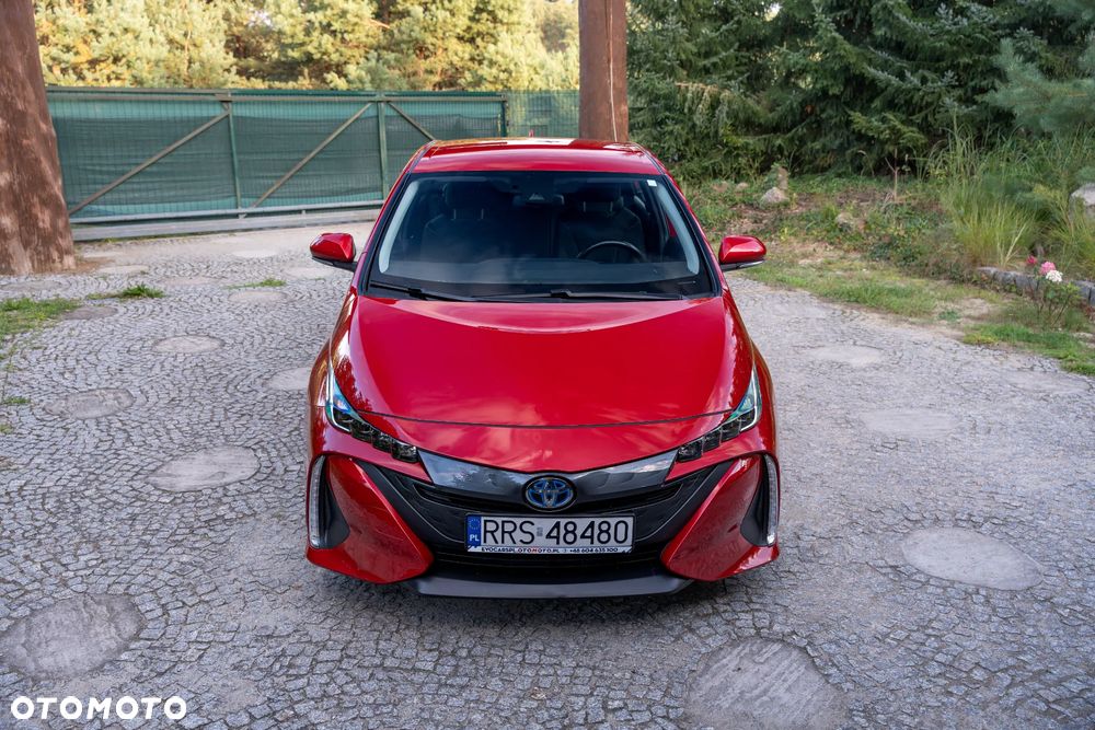 Toyota Prius Hybrid - 6