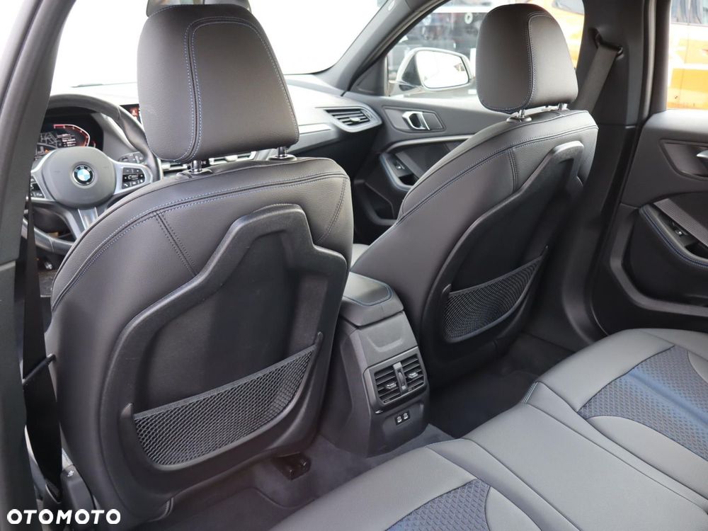 BMW Seria 1 118i M Sport - 16