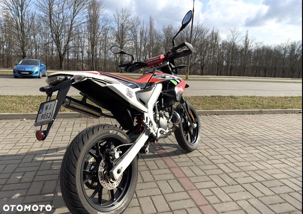 Aprilia SX - 11