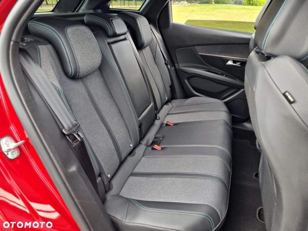 Peugeot 3008 BlueHDi 130 Stop & Start EAT8 Allure Business-Paket - 29