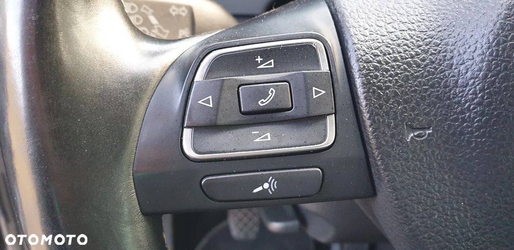 Volkswagen Golf Plus Plus1.6 TDI DPF BlueMotion Technology MATCH - 28