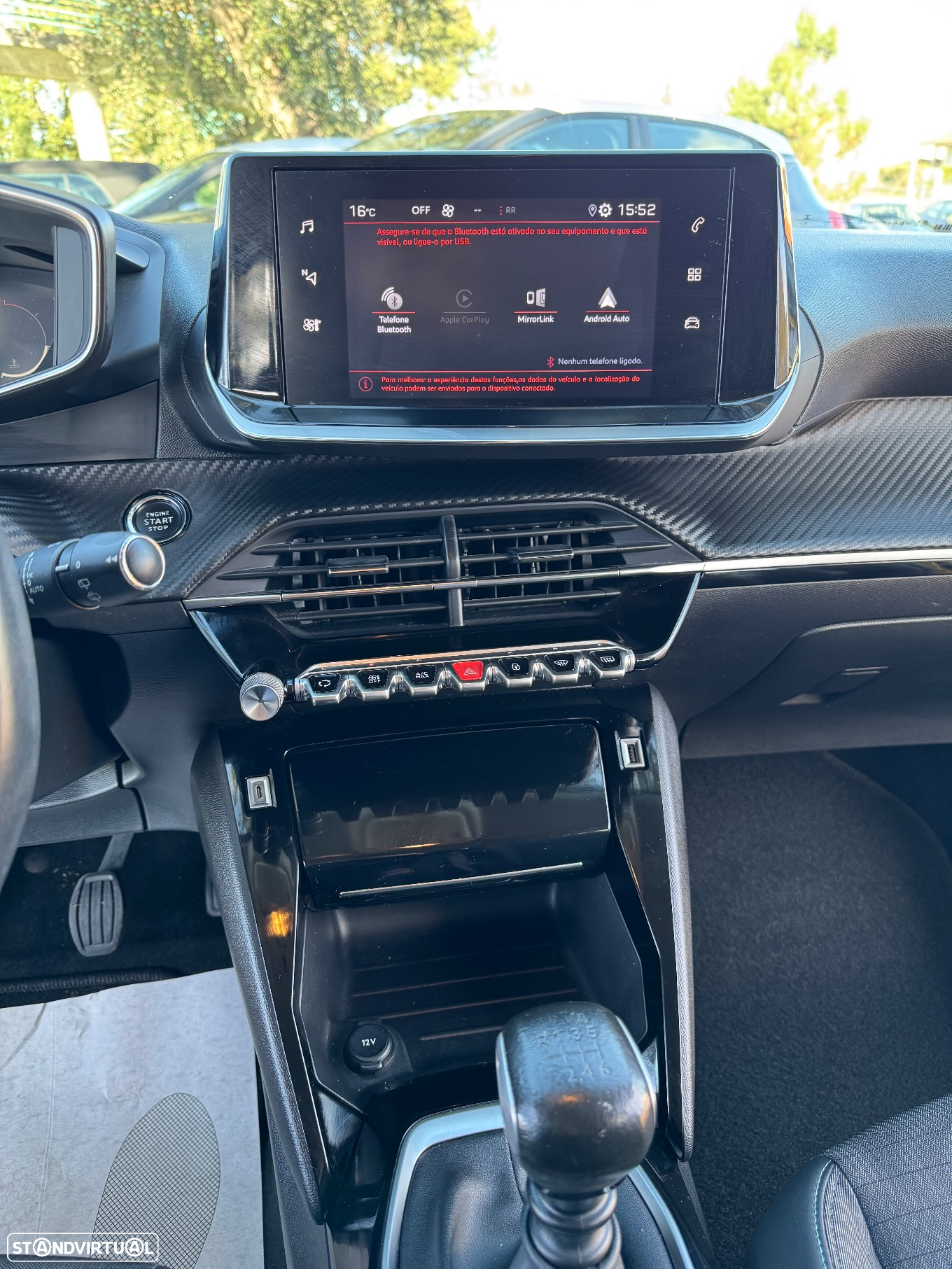 Peugeot 208 1.2 PureTech Allure - 22
