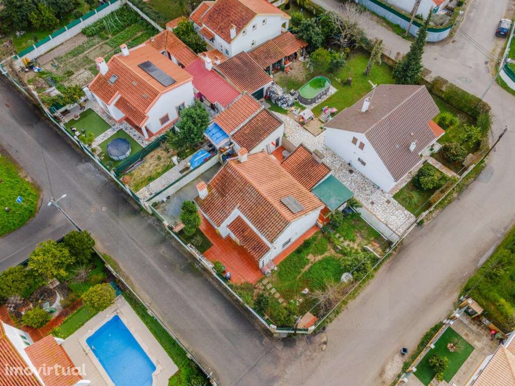 Moradia Independente em Azeitão - Lote de 400 m² - Grande imagem: 3/44