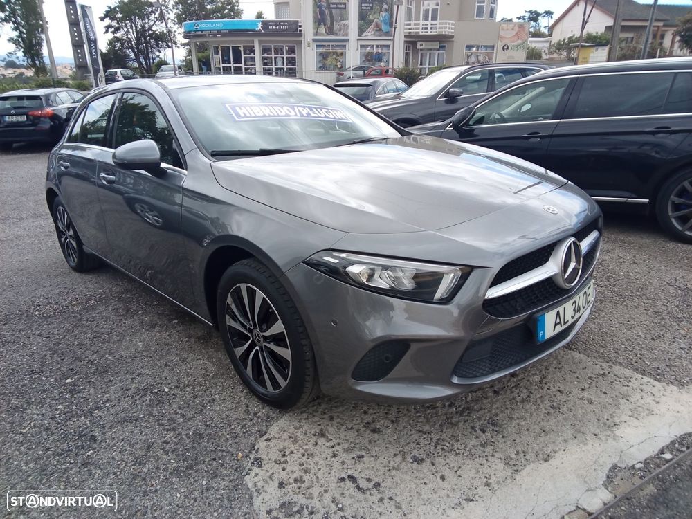 Mercedes-Benz A 250 e Style Plus - 2