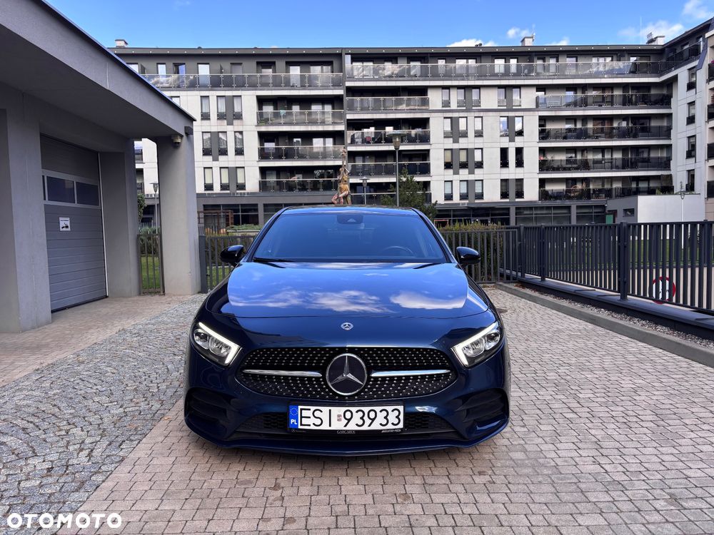 Mercedes-Benz Klasa A 180 AMG Line 7G-DCT - 3