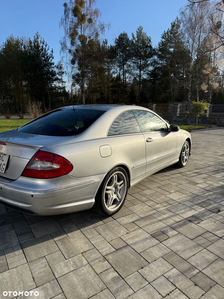 Mercedes-Benz CLK 350 7G-TRONIC Avantgarde - 4