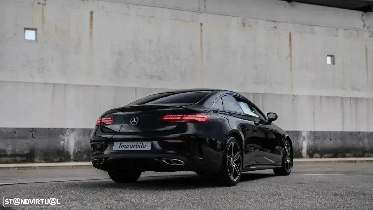 Mercedes-Benz E 220 - 1