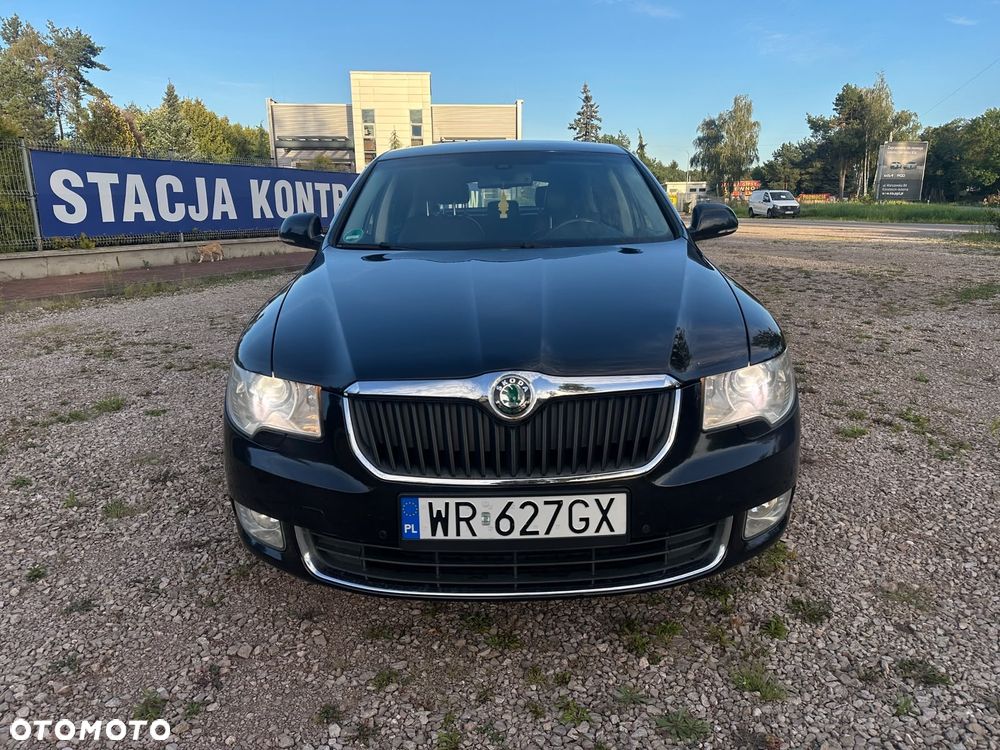 Skoda Superb 2.0 TDI DSG L&K - 3