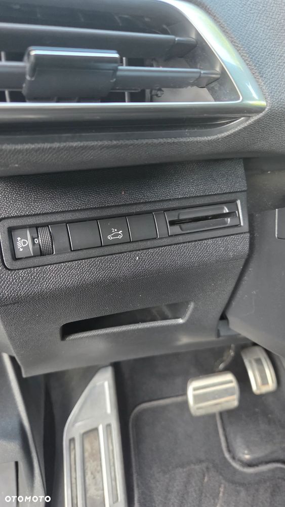 Peugeot 3008 BlueHDi 130 Stop & Start EAT8 Crossway - 21