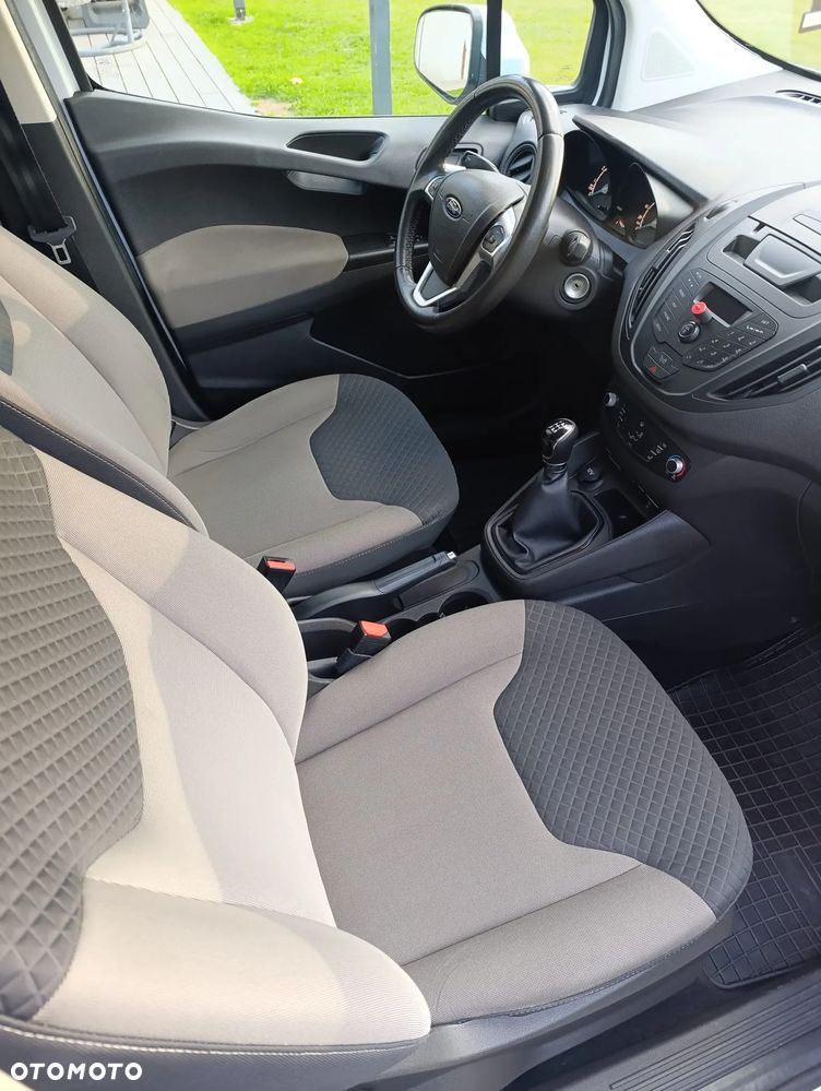 Ford Tourneo Courier 1.0 EcoBoost Ambiente - 7