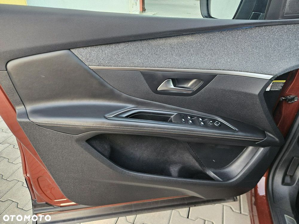 Peugeot 3008 1.5 BlueHDi GT S&S EAT8 - 14