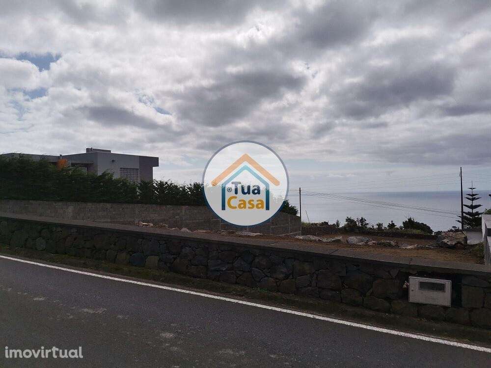 Terreno Urbano na Calheta - Grande imagem: 3/27