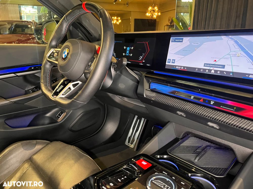 BMW M5 xDrive AT PHEV - 24