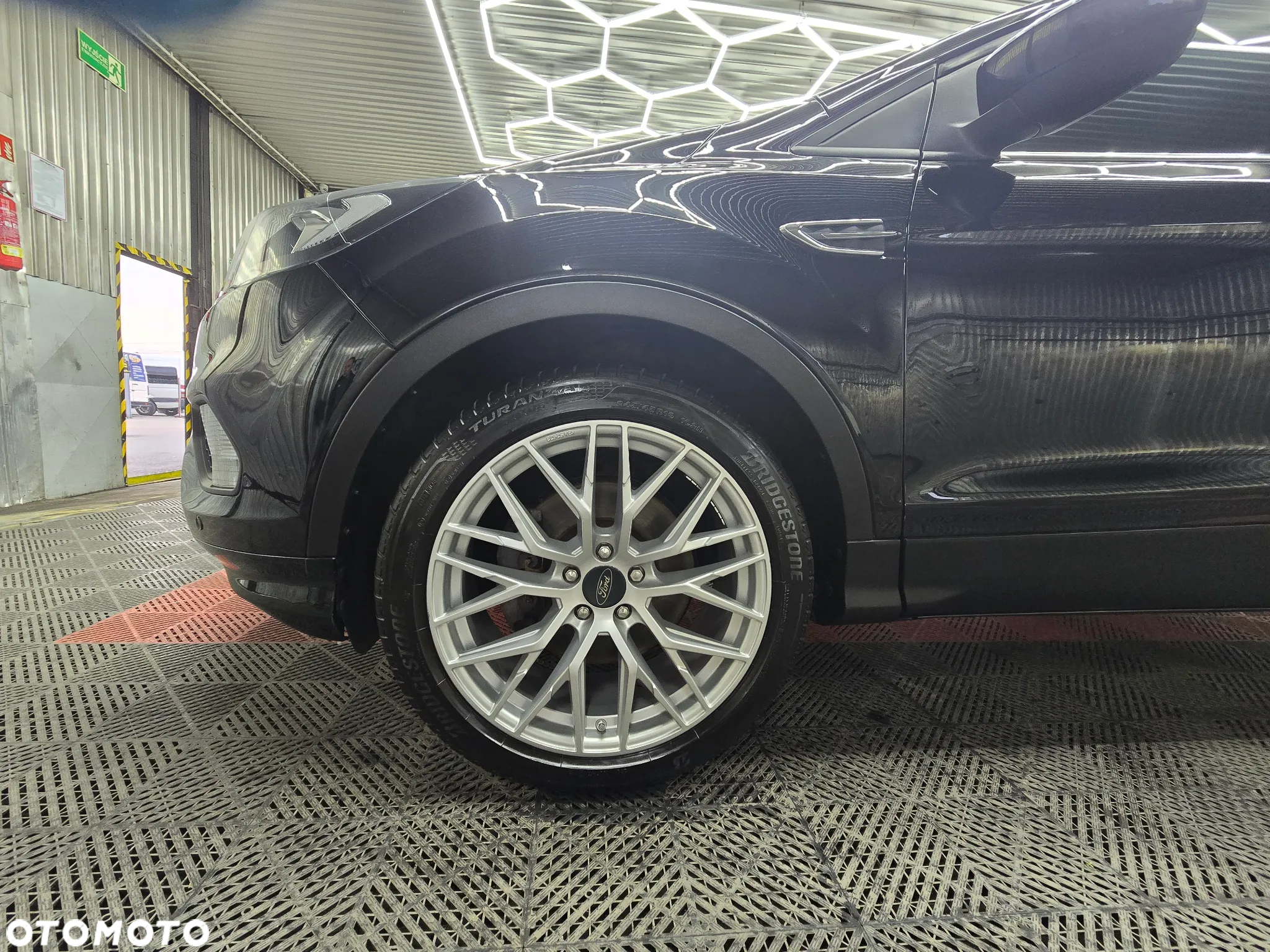 Ford Escape 1.5 EcoBoost AWD SE - 3