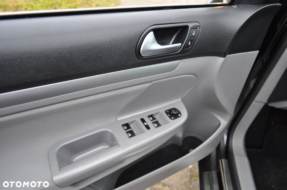 Volkswagen Golf 1.9 TDI 4Motion Edition - 16