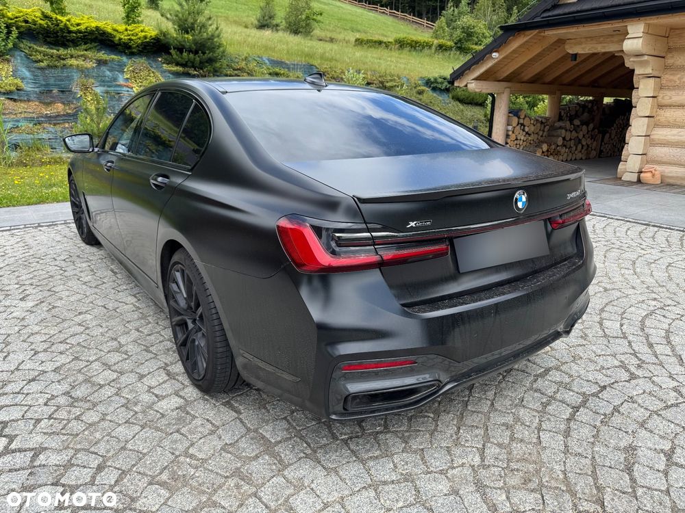 BMW Seria 7 740d xDrive - 11