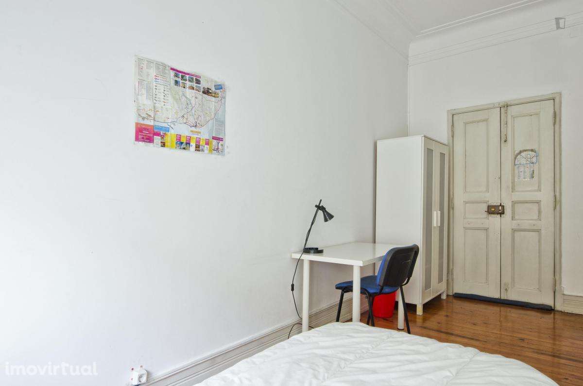 Quarto - localizado em Entrecampos Lisbon - Grande imagem: 3/21