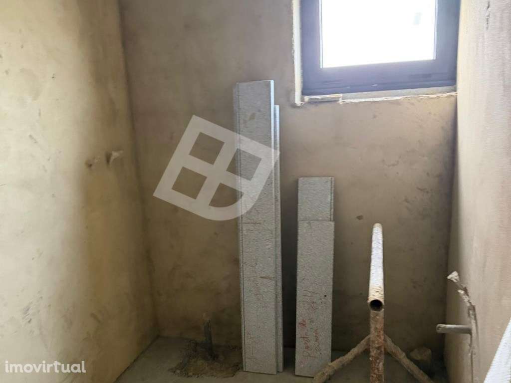 Moradia T4 c/ Jardim - Eixo | Aveiro - Grande imagem: 4/20