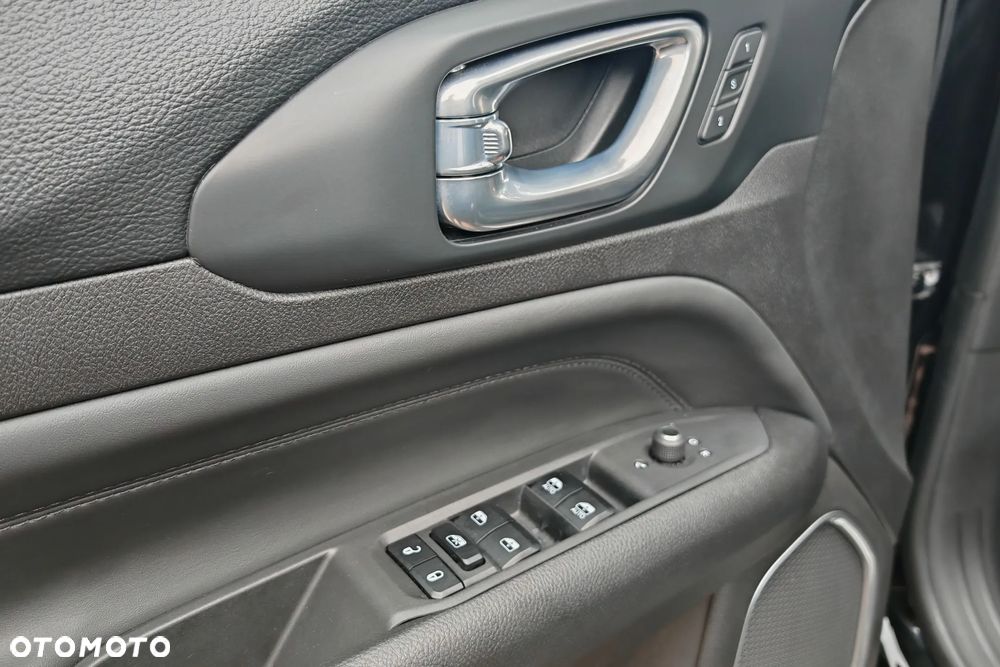 Jeep Compass 1.3 T4 PHEV 4xe Summit S&S - 17