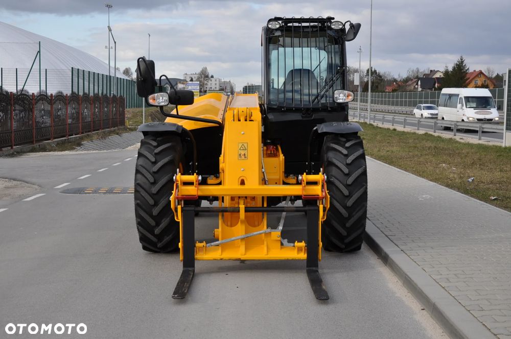 JCB 531-70 ŁADOWARKA TELESKOPOWA MAŁO MTG 546 UDŹWIG 3100 kg WYSOKOŚĆ ZAŁADUNKU 7 m NA GWARANCJI PRODUCENTA KLIMATYZACJA JAK NOWA! - 26