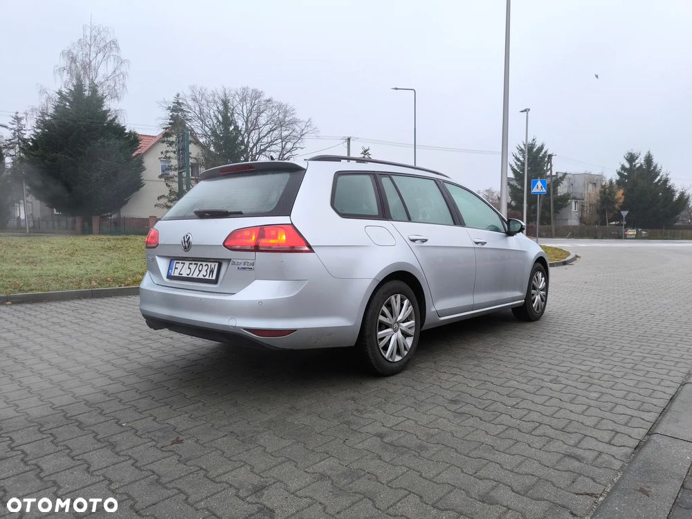 Volkswagen Golf Variant 2.0 TDI (BlueMotion Technology) Comfortline - 4