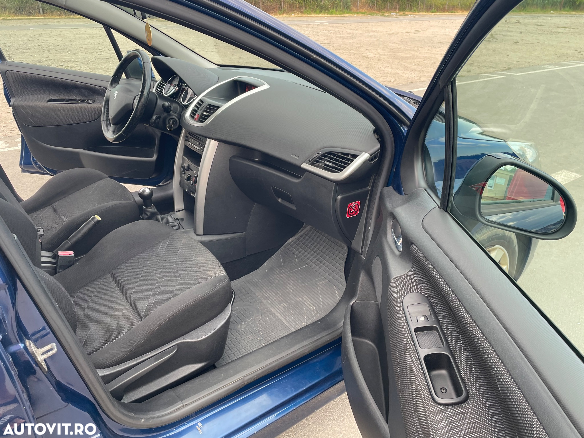 Peugeot 207 120 Sport - 11