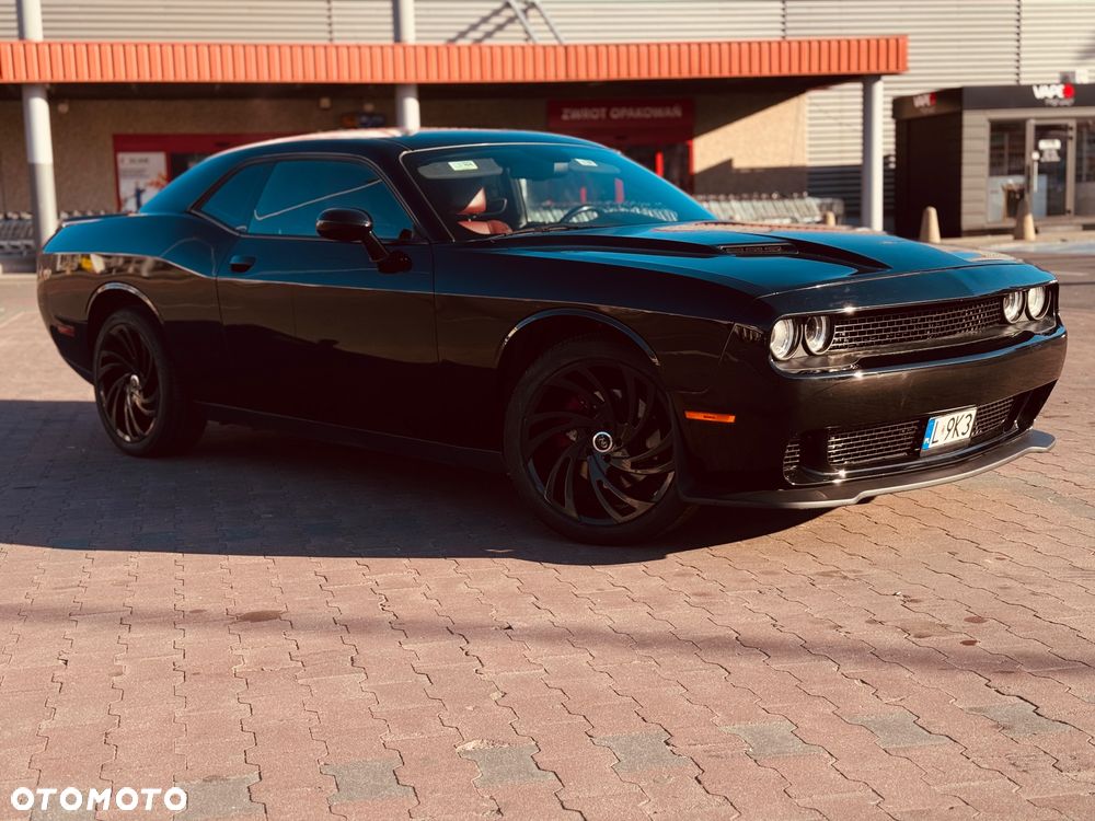 Dodge Challenger 3.6 SXT Plus - 3