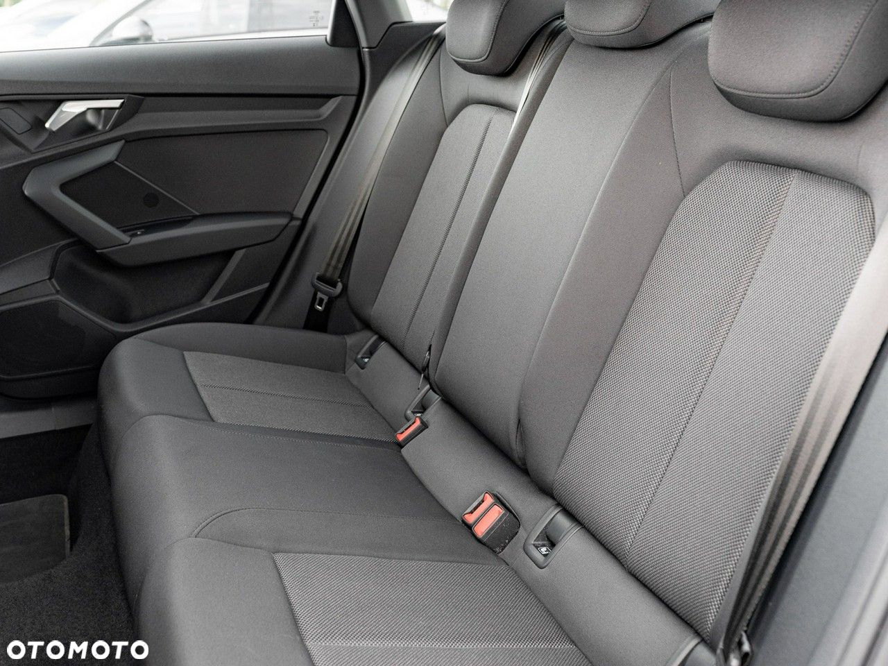Audi A3 30 TDI S tronic - 27