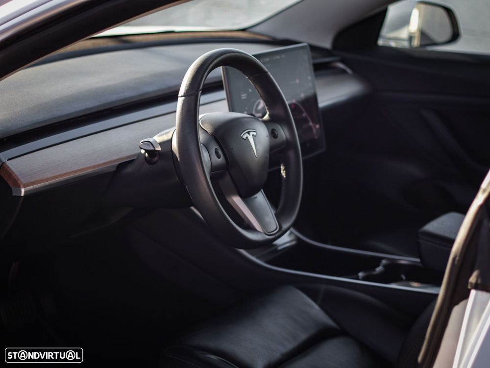 Tesla Model 3 Standard Range Plus RWD - 21