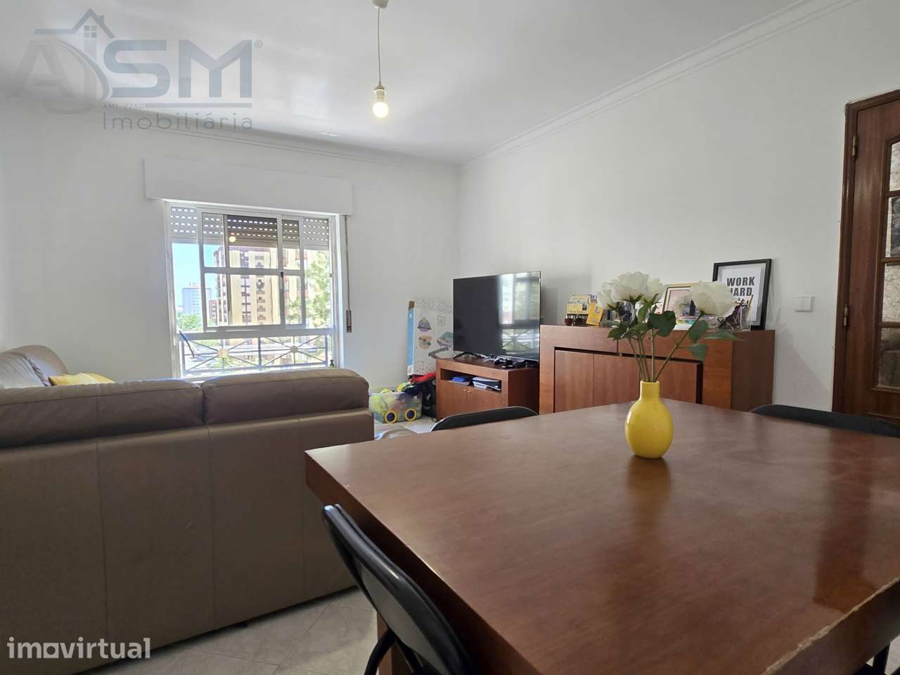 Apartamento T2 em zona central da Tapada, próximo da estação da CP - Grande imagem: 2/19