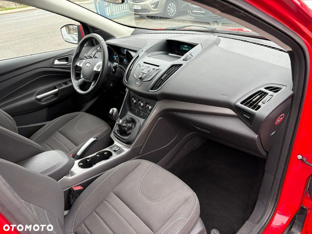Ford Kuga 1.5 EcoBoost 2x4 Cool & Connect - 27